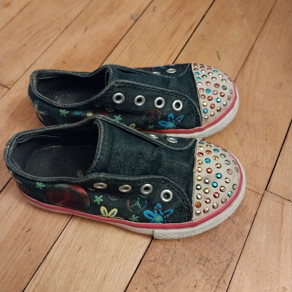 J meumping beans kids sneakers